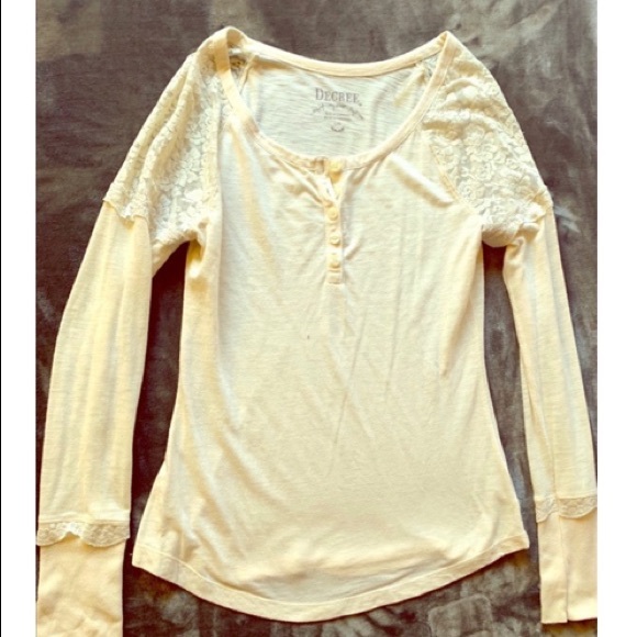 🎉HP!🎉 Decree Lacy Cream Long Sleeve Top - Picture 1 of 7
